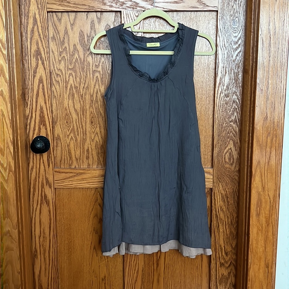Nanako Grey w/Beige Sleeveless Layered Dress/Tunic - Small